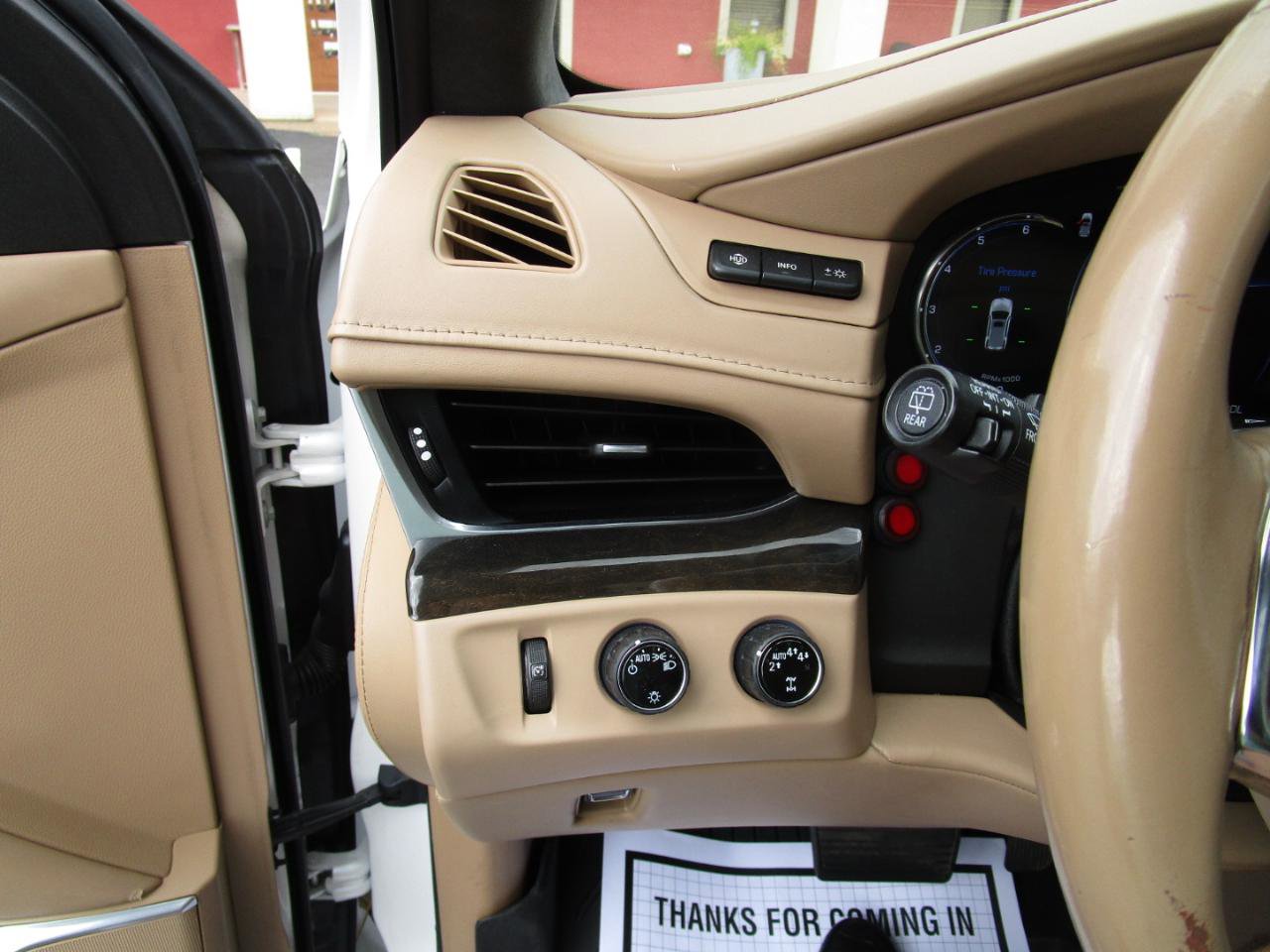 Used 2019 Cadillac Escalade ESV Platinum image 18