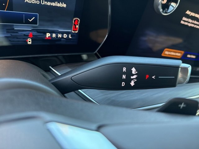 New 2026 Chevrolet Suburban Z71 w/ Comfort Package image 30