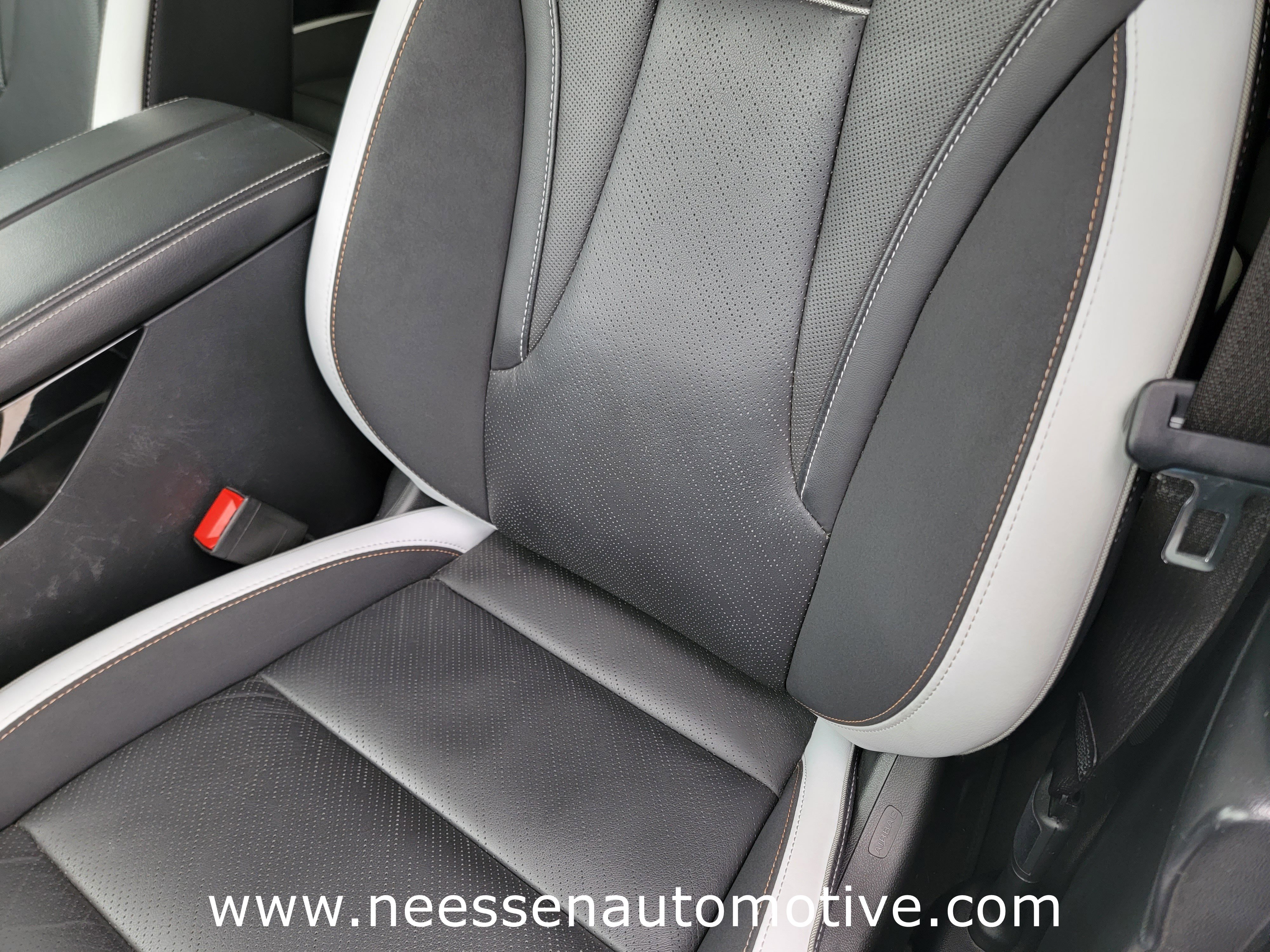 Used 2025 Buick Envision Sport Touring image 17