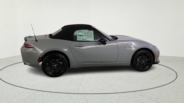 New 2026 MAZDA MX-5 Miata Club w/ Weather Package RWD image 8
