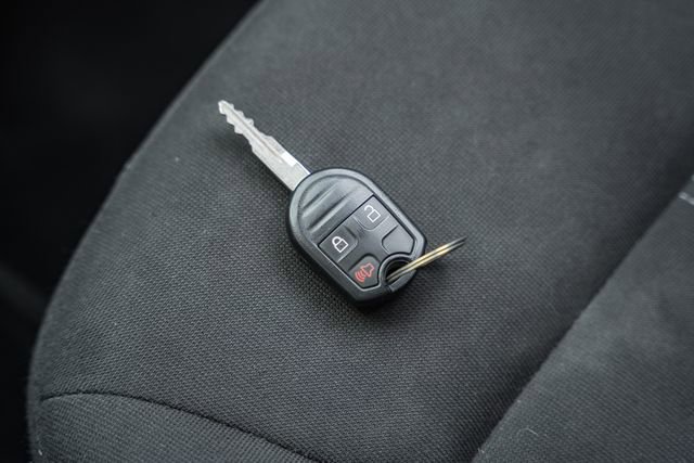 Used 2014 Ford Edge SE AWD/4WD image 40