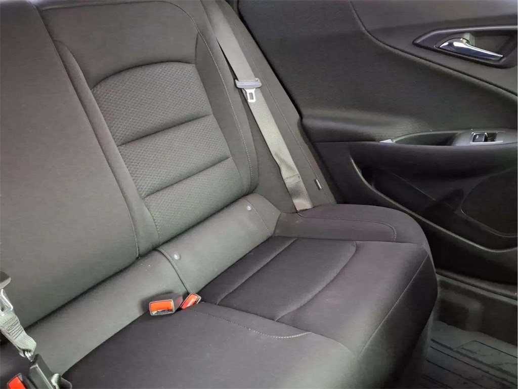 Used 2025 Chevrolet Malibu RS w/ LPO, Floor Liner Package image 18