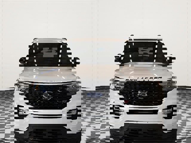 Used 2023 Ford Explorer ST w/ Equipment Group 401A image 3