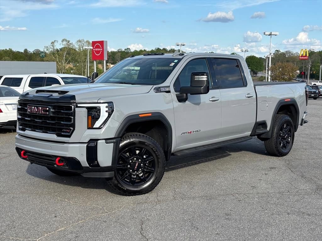 Used 2025 GMC Sierra 2500 AT4 w/ AT4 Premium Plus Package AWD/4WD image 2