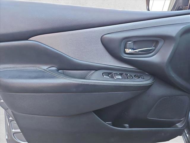 Used 2020 Nissan Murano SV image 10