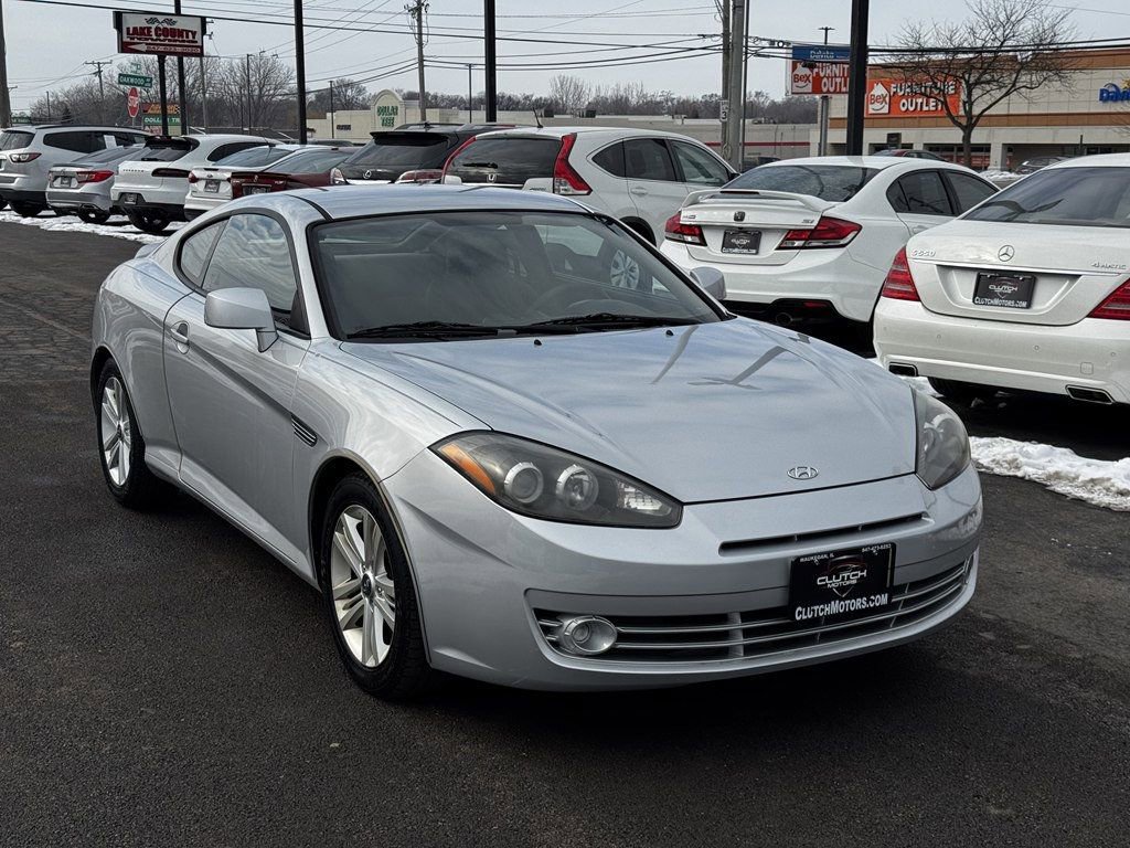 Used 2008 Hyundai Tiburon GS image 3