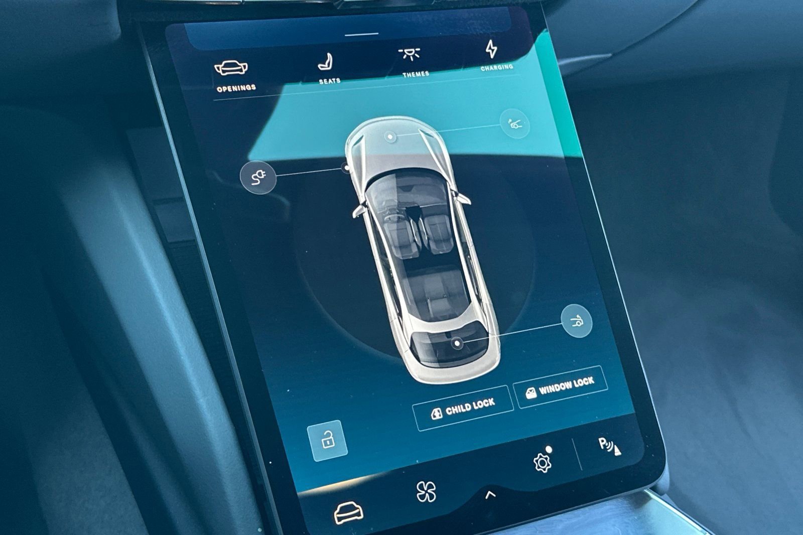 Used 2024 Lucid Air Touring image 31