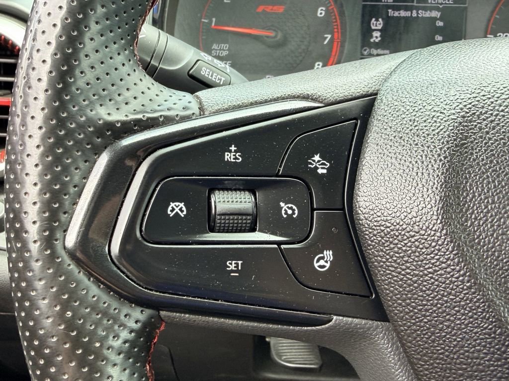 Certified 2024 Chevrolet Trax RS FWD image 31