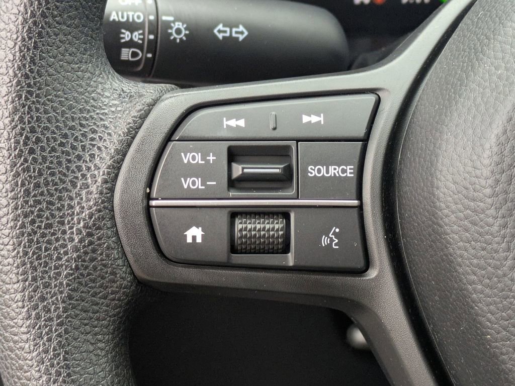 Used 2023 Honda CR-V EX image 9