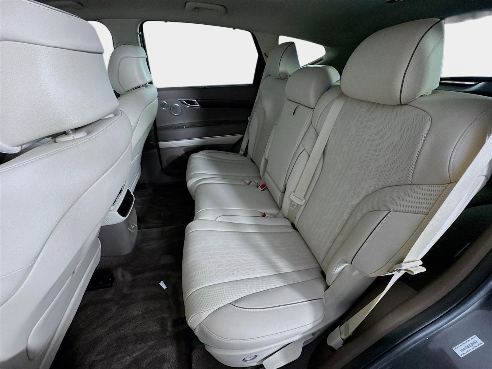 Certified 2024 Genesis GV80 2.5T w/ Advanced Package image 24