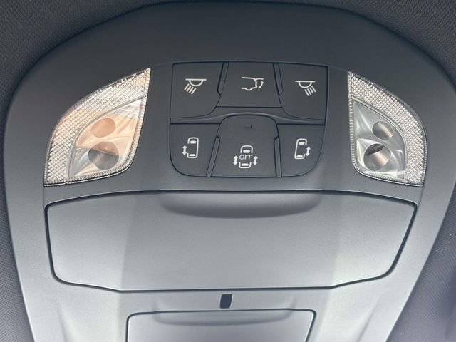 New 2027 Chrysler Pacifica Select w/ Family Tech Group AWD/4WD image 28