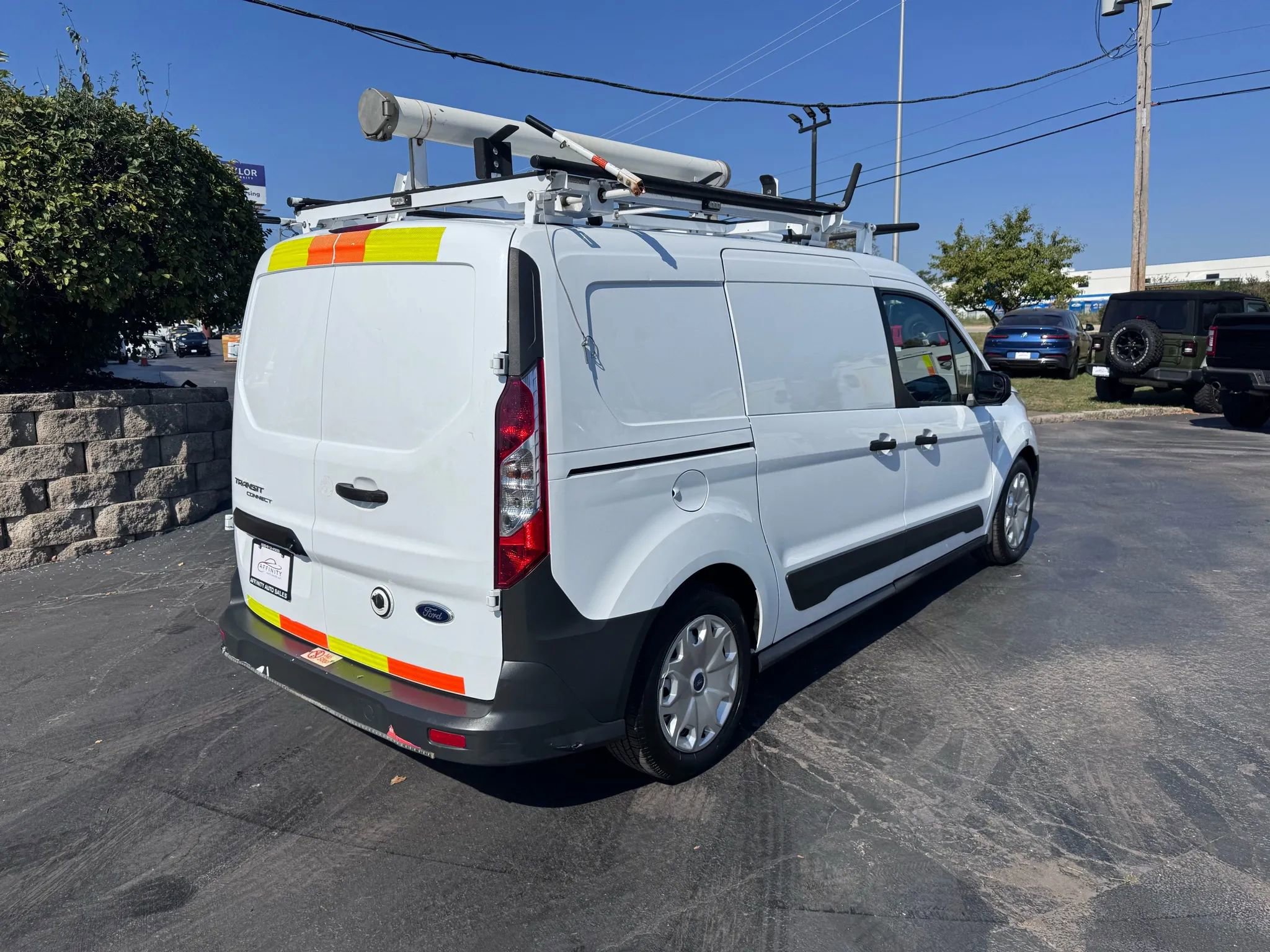 Used 2014 Ford Transit Connect XL image 5