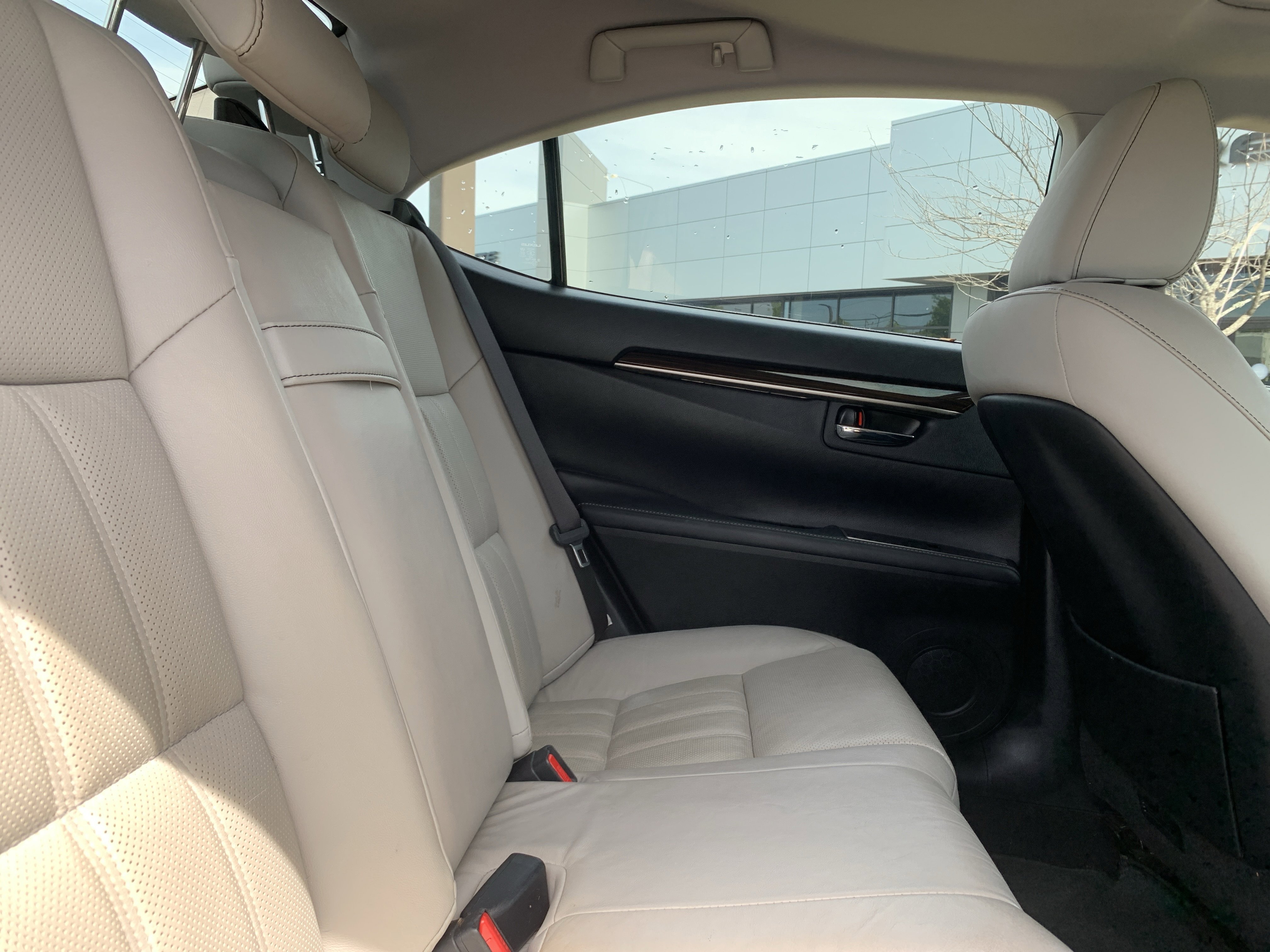 Used 2013 Lexus ES 350 w/ Luxury Pkg image 27