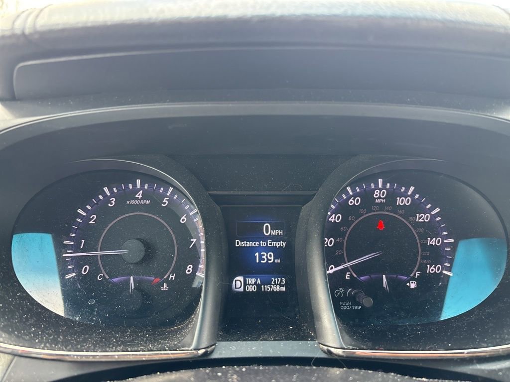 Used 2018 Toyota Avalon XLE w/ All Weather Liner Package image 25