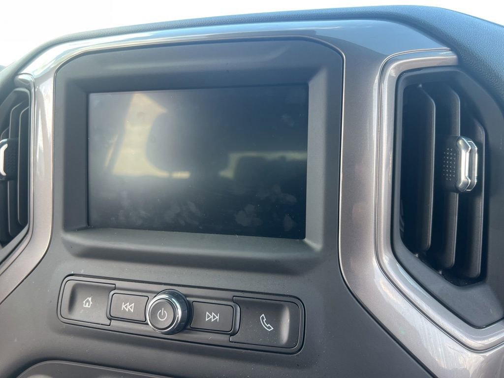 Used 2024 Chevrolet Silverado 1500 Custom w/ Turbomax Blackout Package image 43