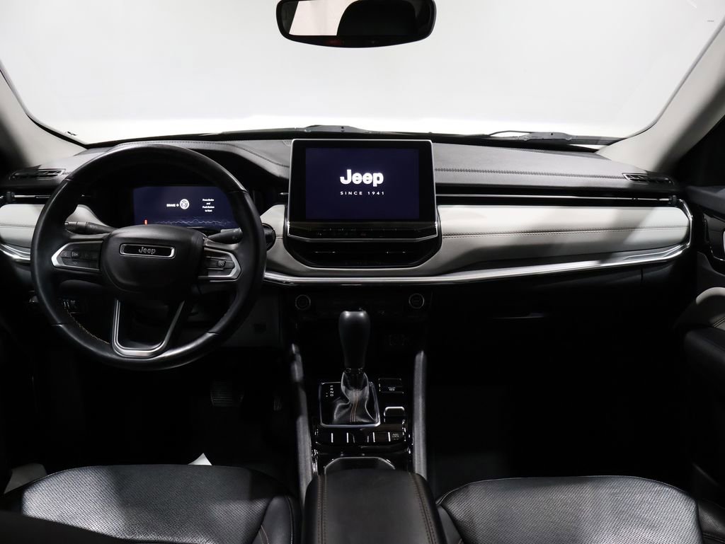 Certified 2022 Jeep Compass Limited w/ Elite Group image 17
