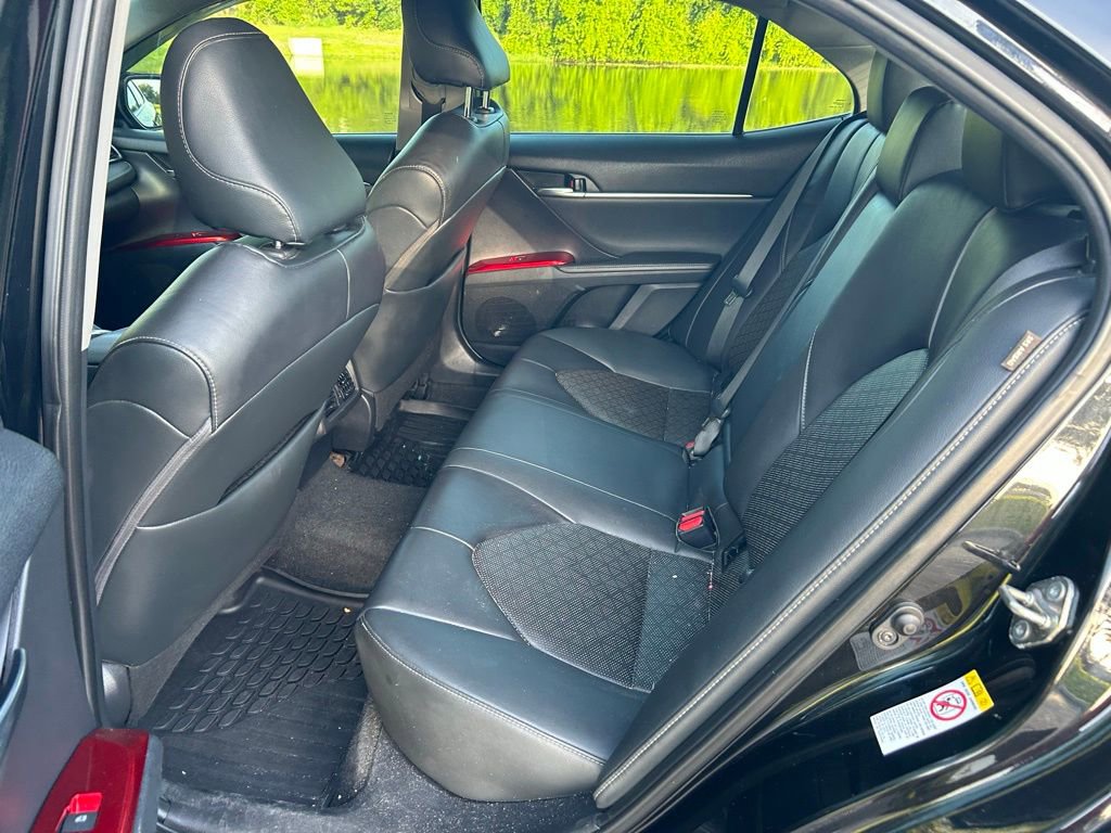 Used 2019 Toyota Camry XSE FWD image 14