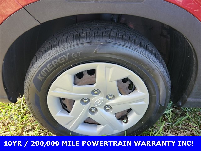 Used 2020 Hyundai Venue SE image 17