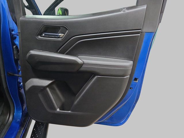 Used 2023 Chevrolet Colorado LT w/ LT Convenience Package II image 13