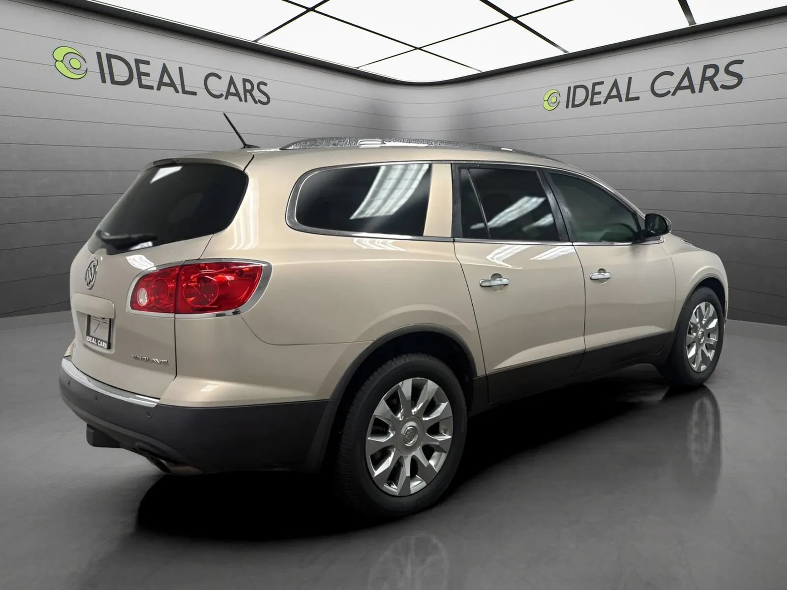 Used 2012 Buick Enclave Premium w/ Trailering Provision Package FWD image 5