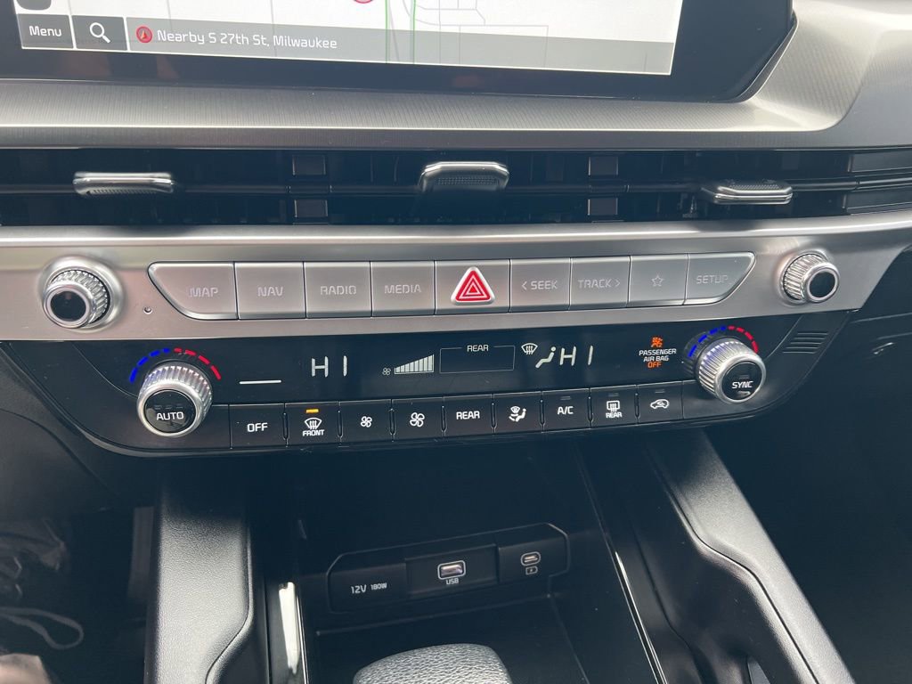 Certified 2024 Kia Telluride LX image 54