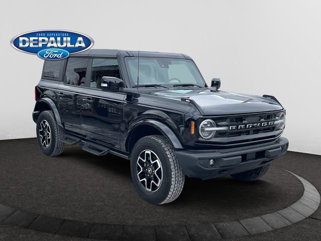 Used 2024 Ford Bronco Outer Banks image 9