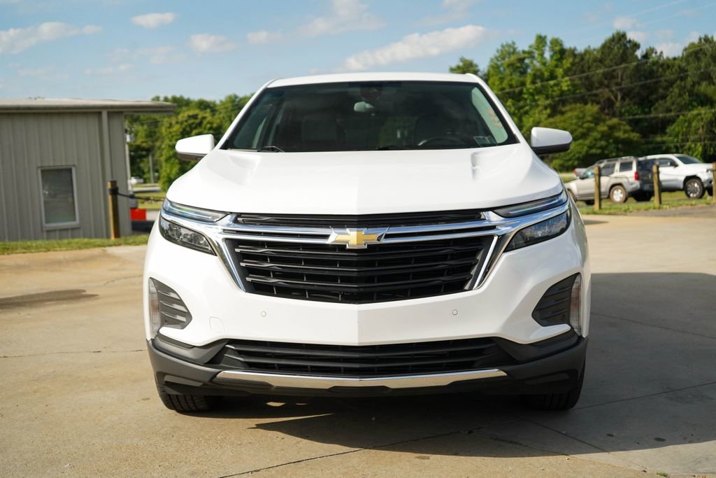 Used 2024 Chevrolet Equinox LT w/ Driver Convenience Package AWD/4WD image 16