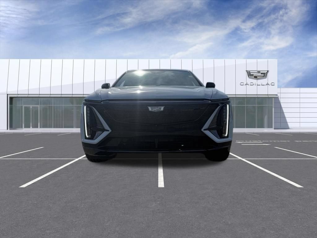 Certified 2024 Cadillac Lyriq Sport w/ LPO, Floor Liner Package AWD/4WD image 7