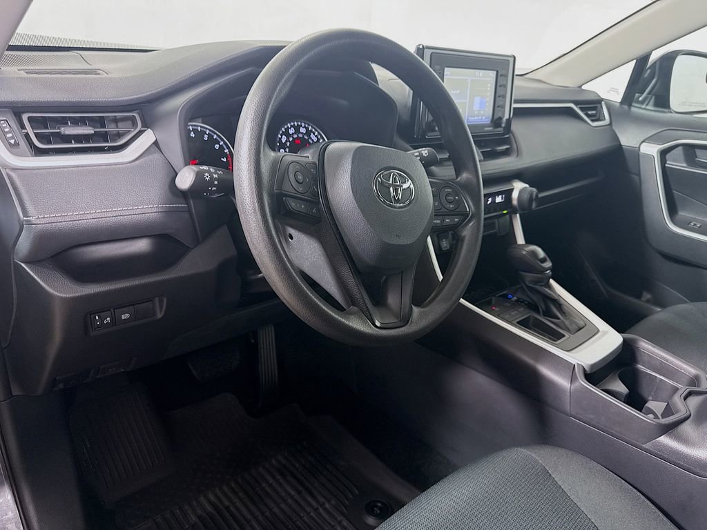 Certified 2021 Toyota RAV4 LE image 9