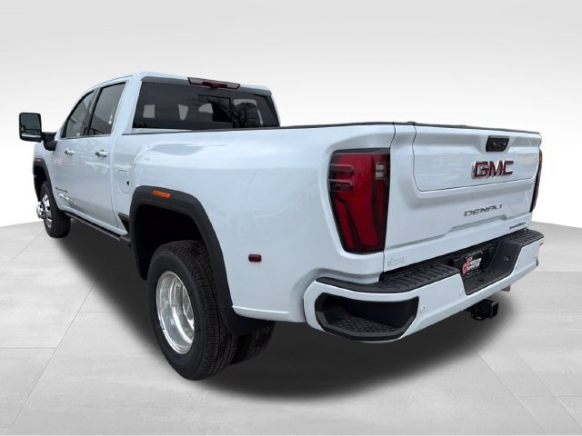 New 2026 GMC Sierra 3500 Denali w/ Denali Reserve Package AWD/4WD image 5