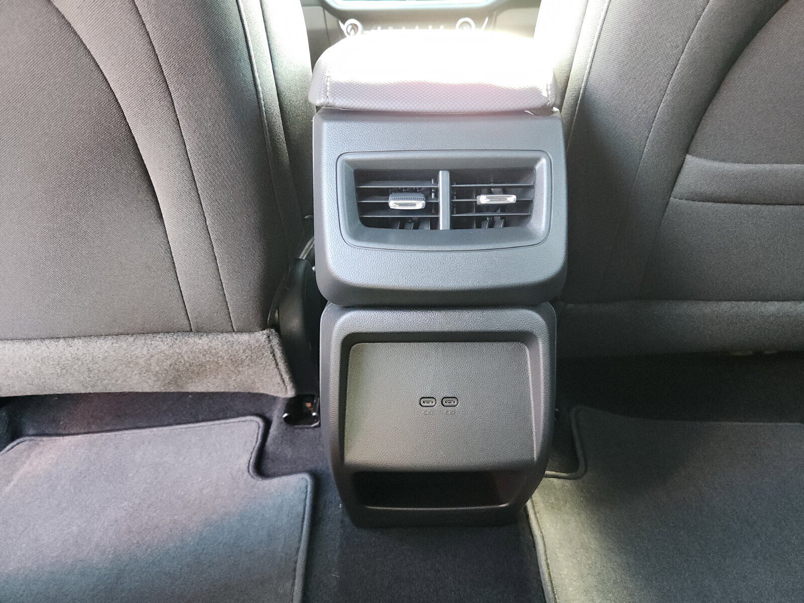 New 2026 Chevrolet Equinox EV LT w/ Comfort Package AWD/4WD image 11