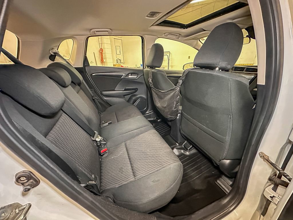 Used 2019 Honda Fit EX image 25