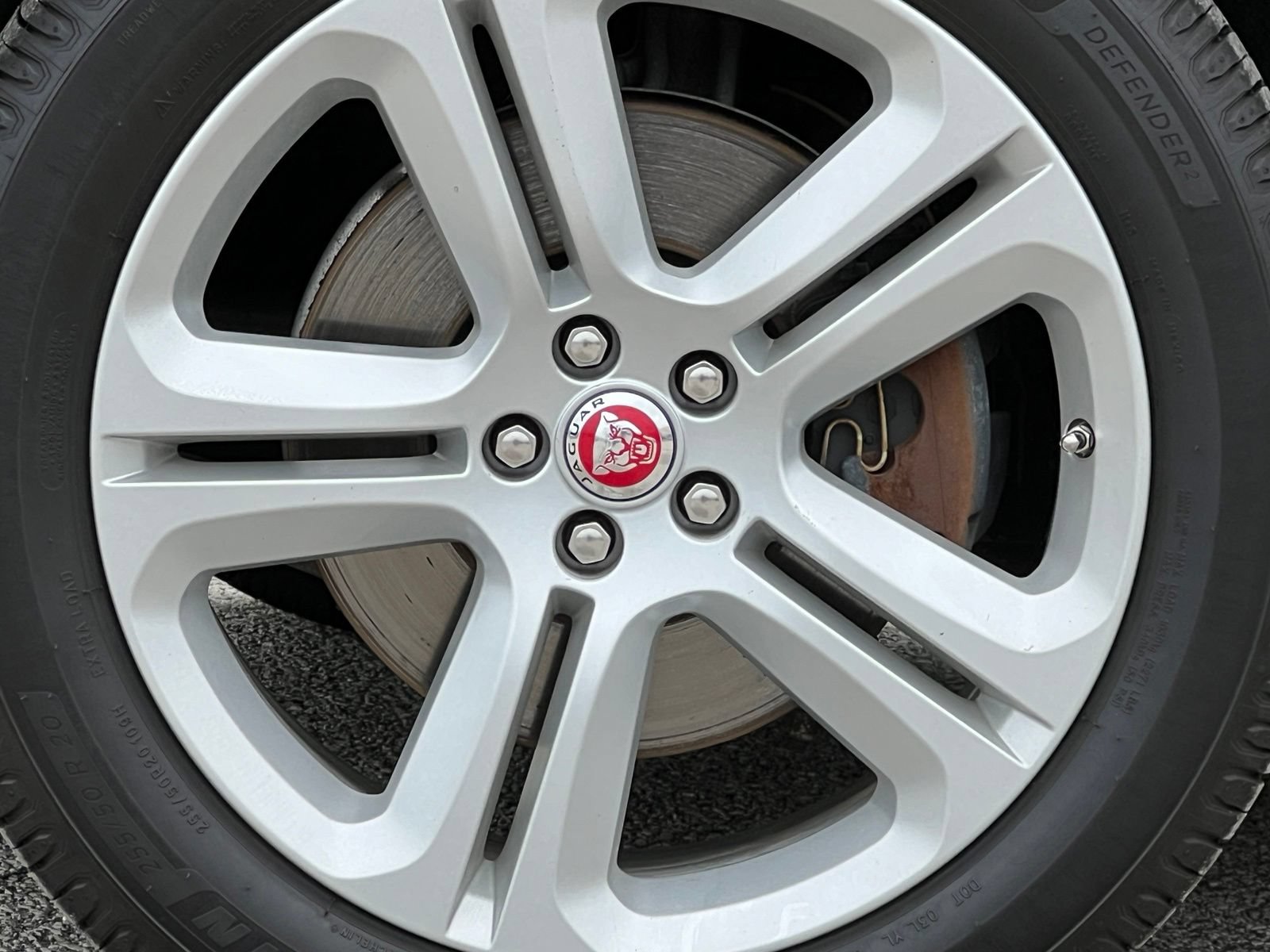 Used 2020 Jaguar F-PACE R-Sport AWD/4WD image 16