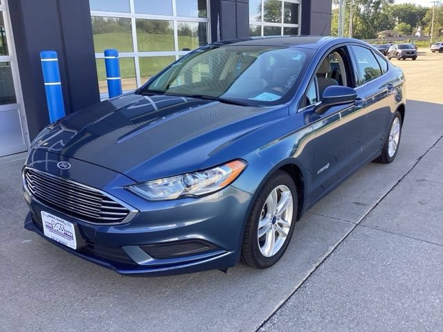 Used 2018 Ford Fusion S FWD image 2