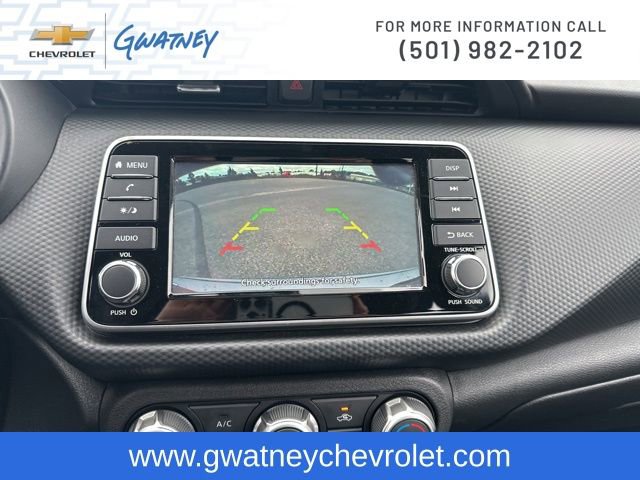Used 2024 Nissan Kicks S image 18
