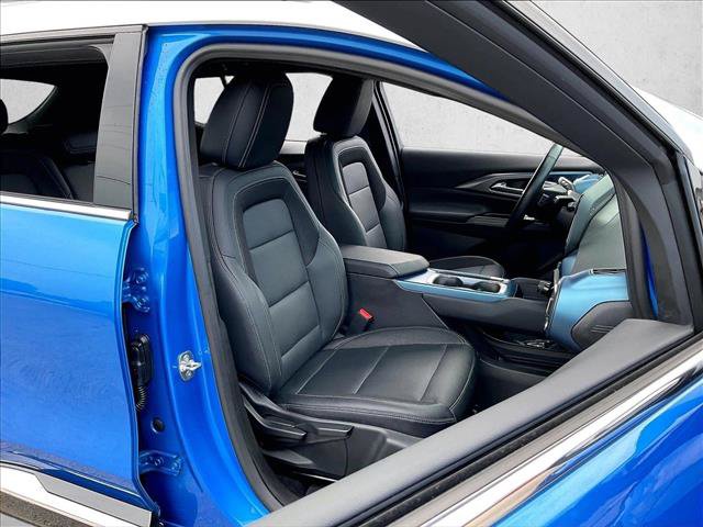 Certified 2024 Chevrolet Equinox EV LT w/ LPO, Trailering Package FWD image 9