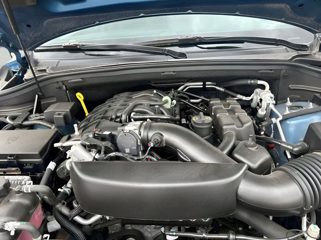 Used 2025 Dodge Durango GT image 30