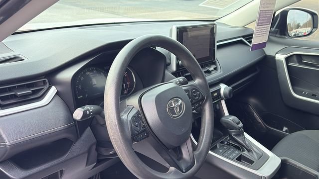 Used 2023 Toyota RAV4 LE image 10