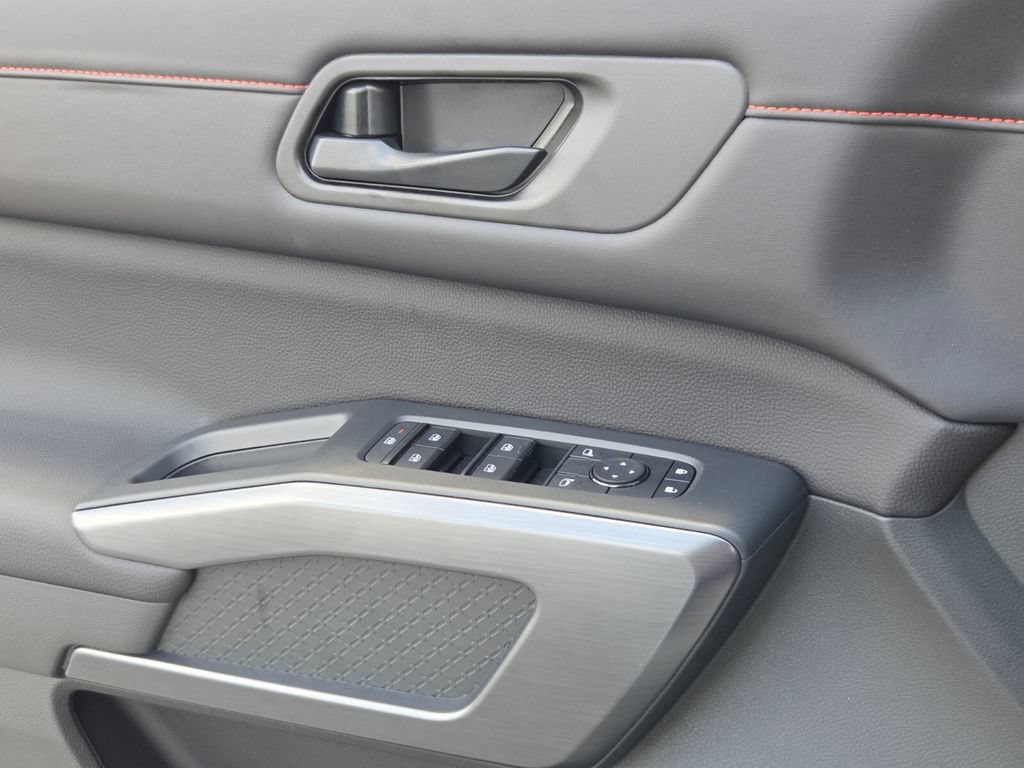 New 2026 Nissan Pathfinder Rock Creek AWD/4WD image 26