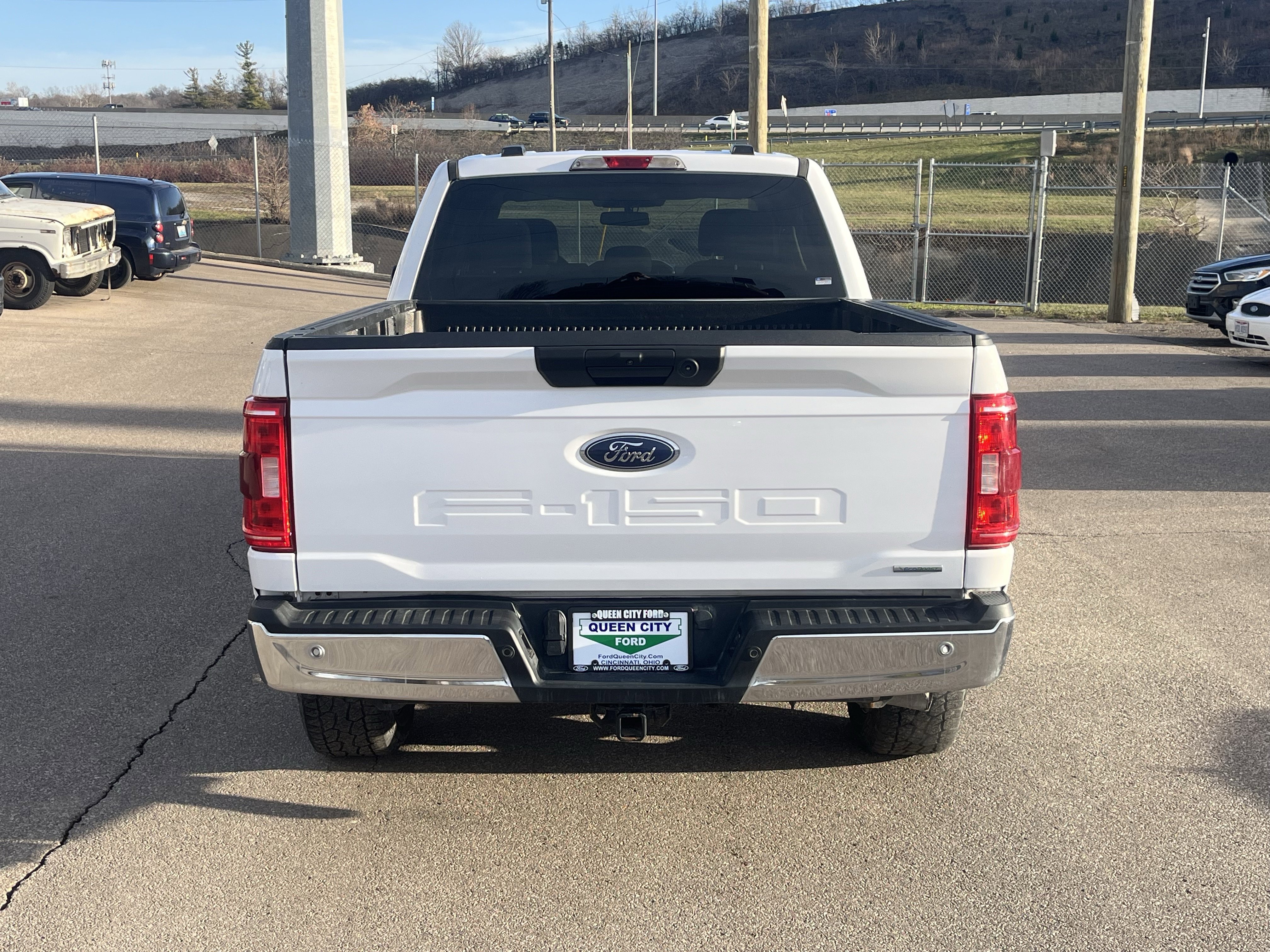 Used 2023 Ford F150 XLT w/ Trailer Tow Package image 6