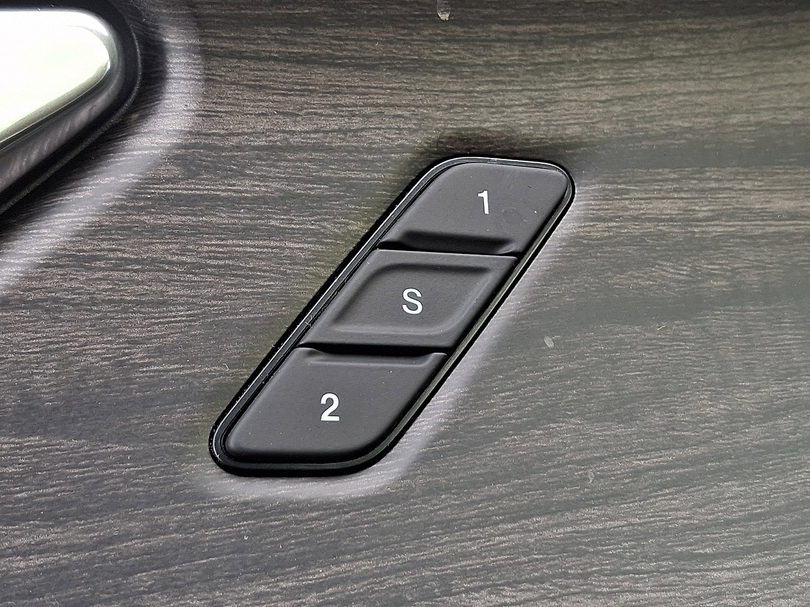 New 2026 Jeep Grand Cherokee Limited image 16