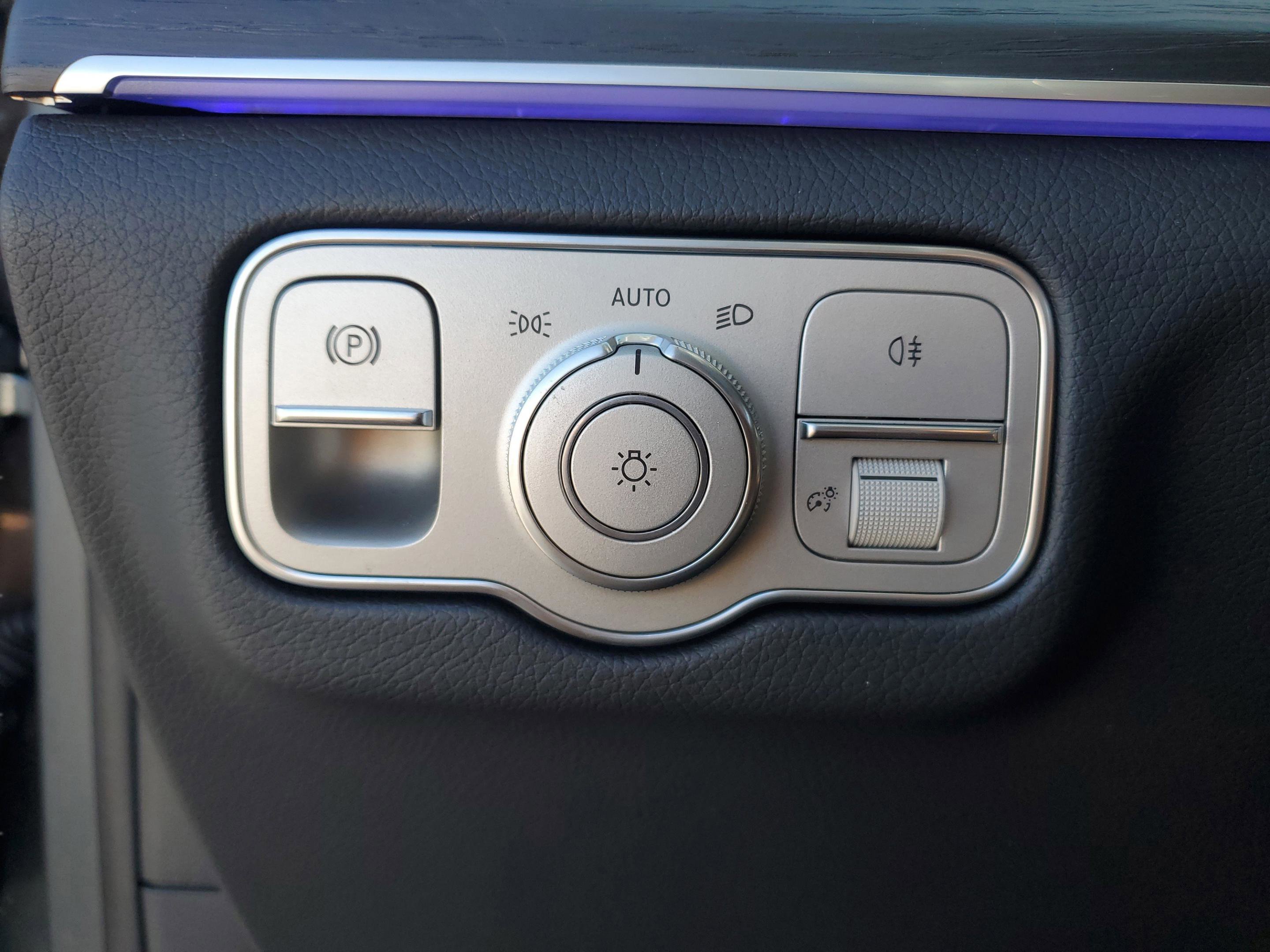 Certified 2026 Mercedes-Benz GLS 450 4MATIC image 39