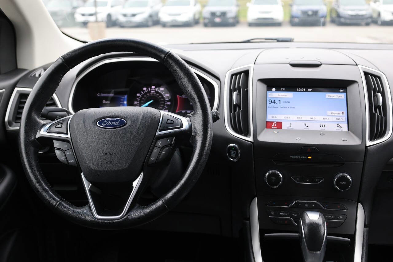 Used 2016 Ford Edge SEL w/ Equipment Group 201A image 23