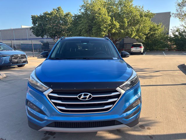 Used 2017 Hyundai Tucson Night w/ Cargo Package FWD image 2