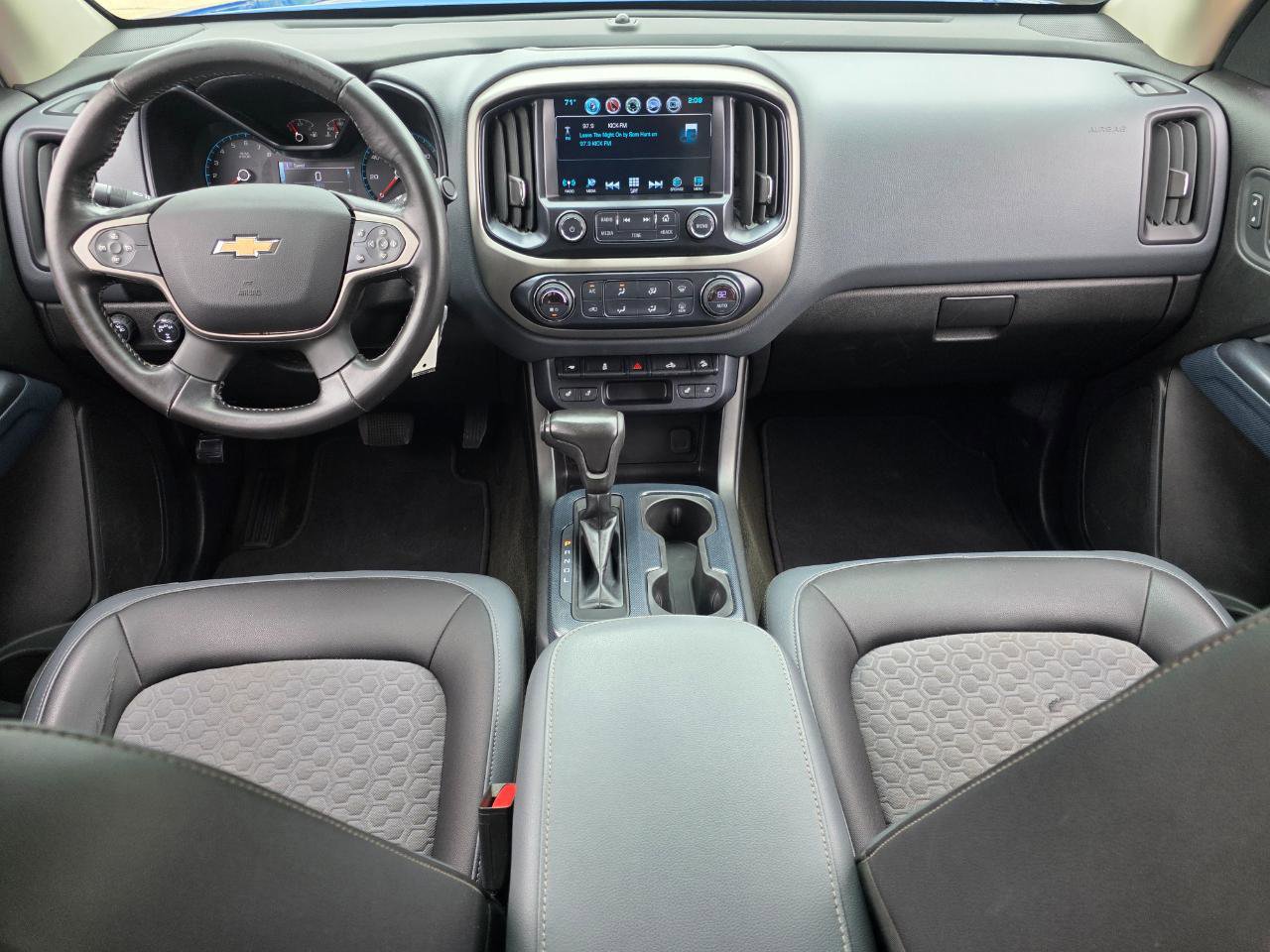 Used 2018 Chevrolet Colorado Z71 AWD/4WD image 14