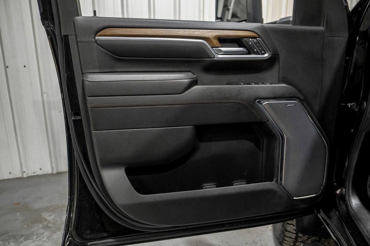 Used 2024 Chevrolet Silverado 2500 High Country w/ High Country Premium Package image 42