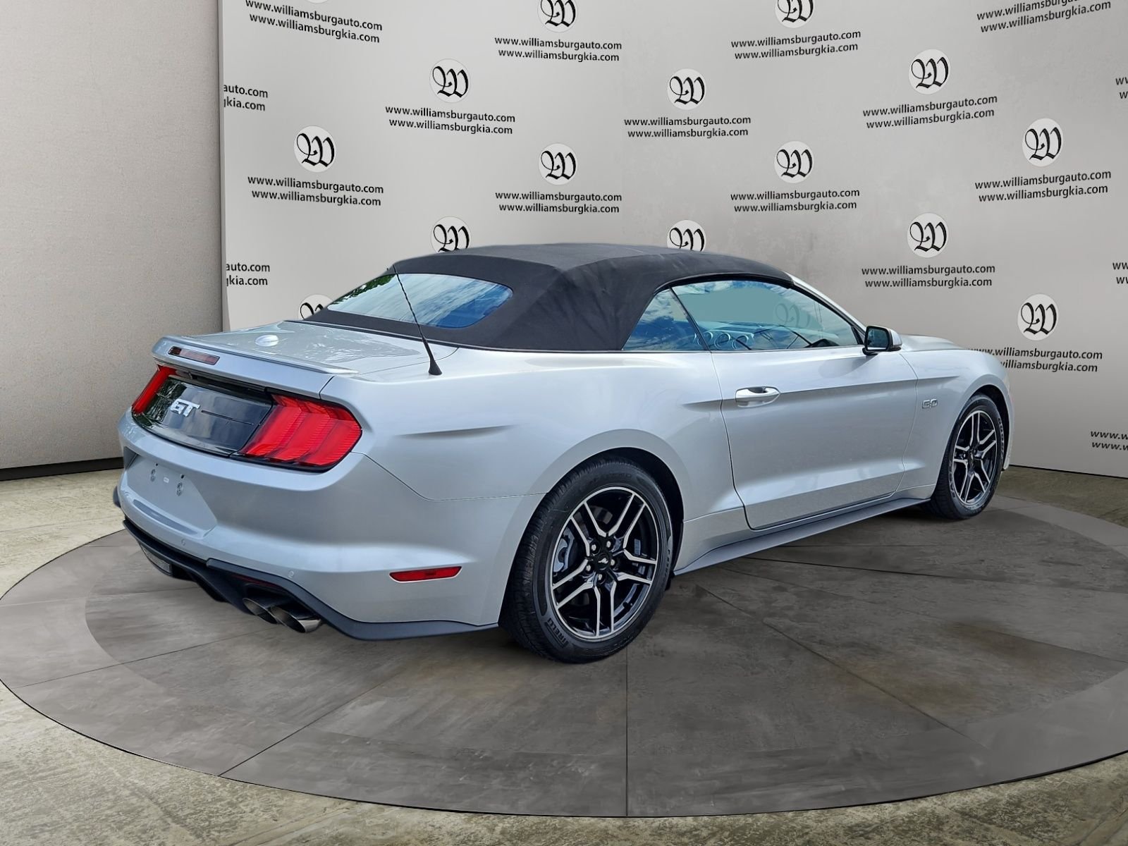 Used 2019 Ford Mustang GT Premium w/ Equipment Group 401A RWD image 5