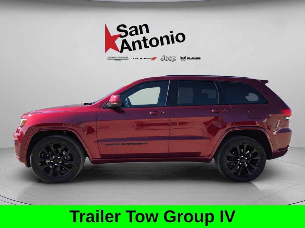 Used 2022 Jeep Grand Cherokee Laredo X image 5