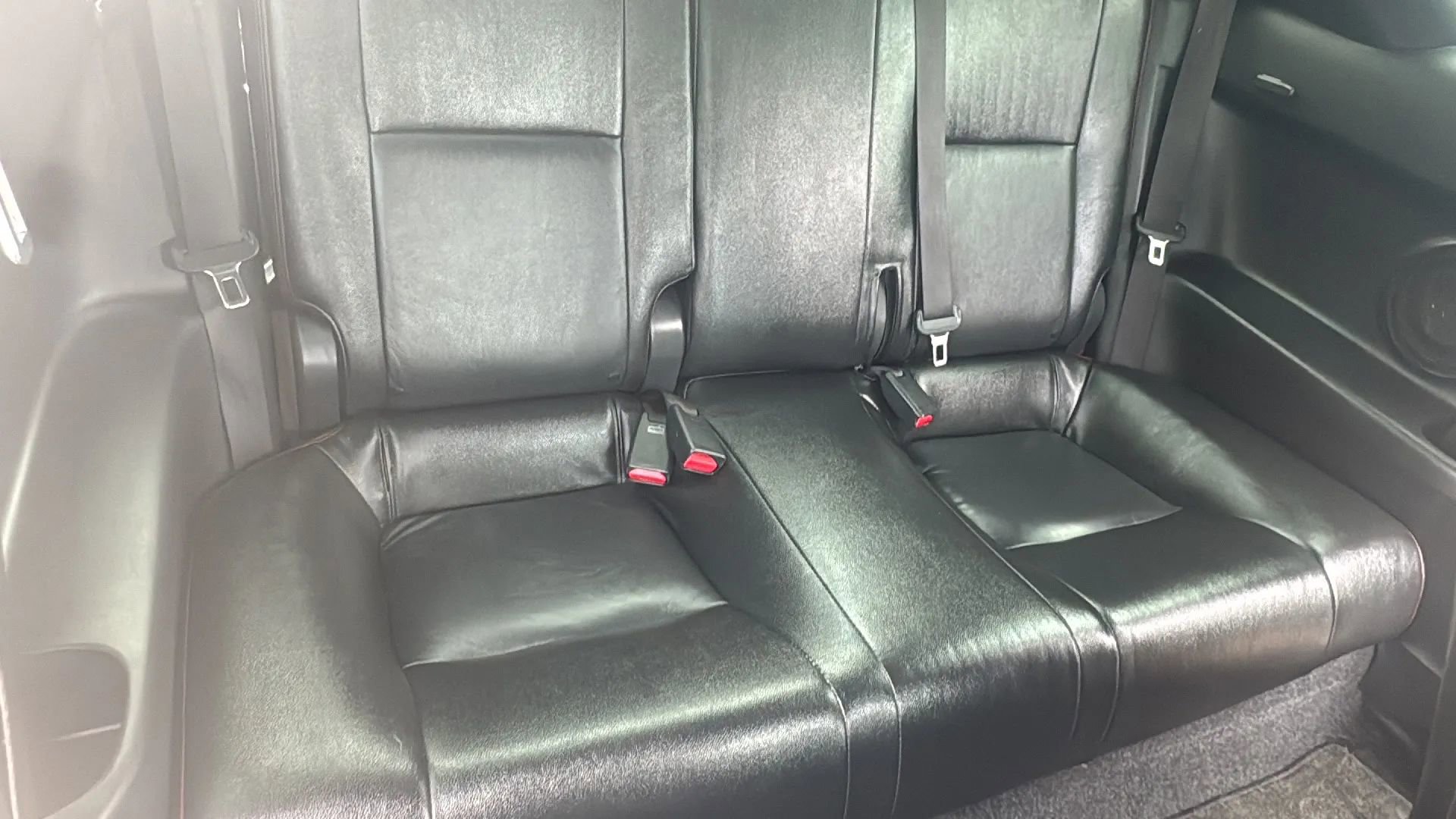 Used 2015 Scion tC FWD image 19