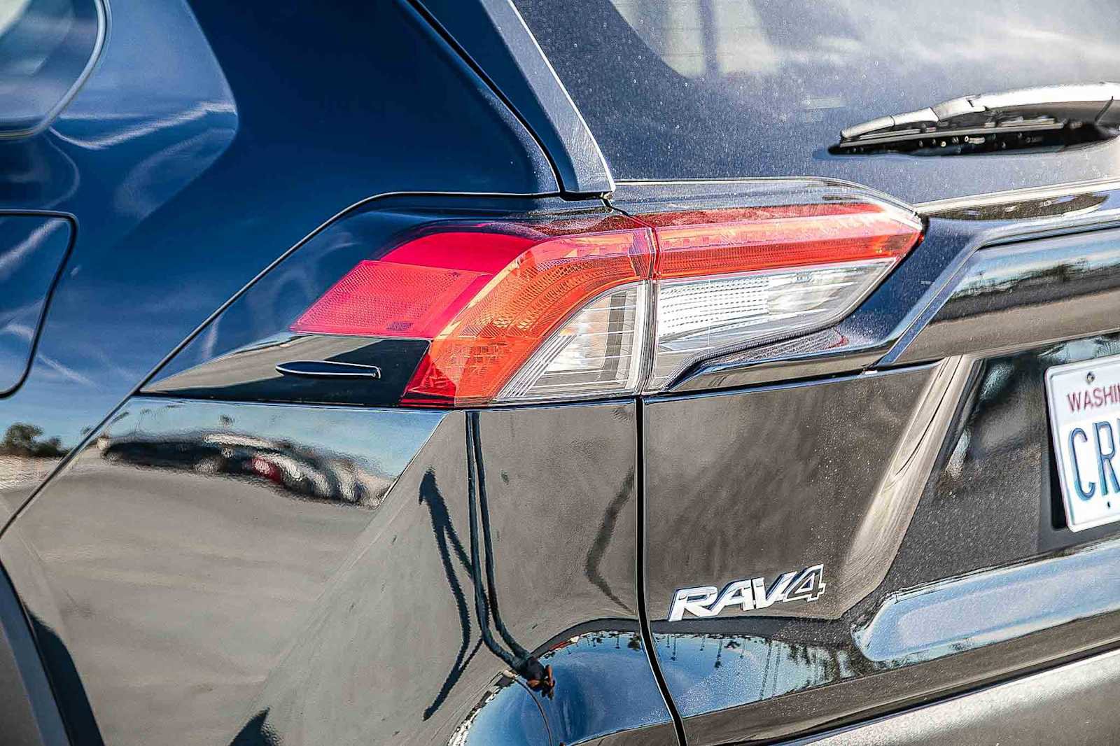 Certified 2025 Toyota RAV4 XLE image 10